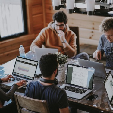 Plateforme DevOps : Avantages et critères de choix