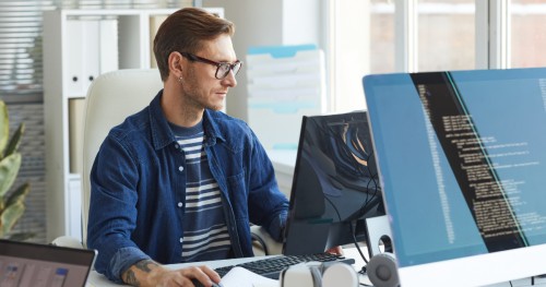 App developer or software developer? Here’s the key skills, career paths, and current demand