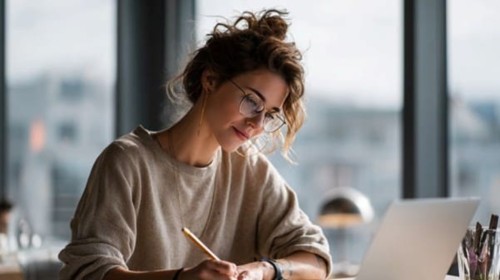 Bilan professionnel dans la Tech : 20 questions puissantes pour préparer son année 2026