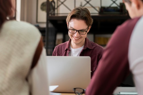 Comment fidéliser les freelances IT les plus performants : leviers d’attraction et stratégies RH durables