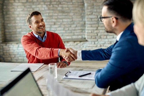 Comment négocier sa prime de fin d'année dans la tech ?