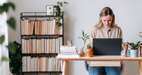 Creating a direct mail campaign for your freelance business