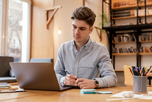 Freelances débutants : comment décrocher sa première mission en IT ?