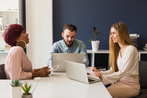 Le slow recrutement : profiter de l’été pour repenser ses process (et gagner du temps à la rentrée)