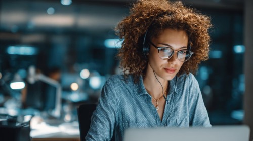 Recourir au freelancing quand le recrutement en CDI est difficile : une stratégie gagnante ?