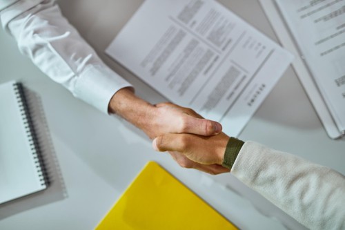 Recruter avant le marché : le nouveau réflexe des recruteurs tech