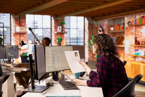 Two tech CV AI prompts that win over IT hirers, not just ATS