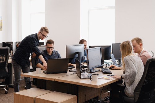 UK temp IT jobs upturn: 3 ways to ride the new wave