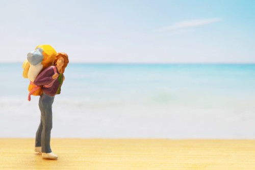 Vacances et charge mentale : nos stratégies gagnantes pour partir l'esprit (vraiment) libre